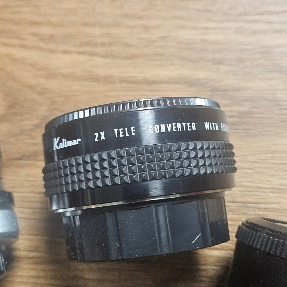 Lot of Vintage Camera Lens & Accessories Olympus Zuiko 75-150mm Vivitar Flash